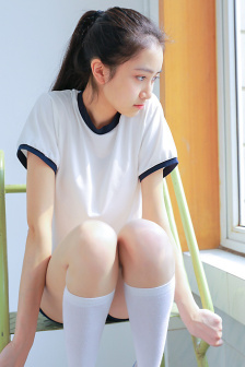 小小水蜜桃电视剧全集在线观看